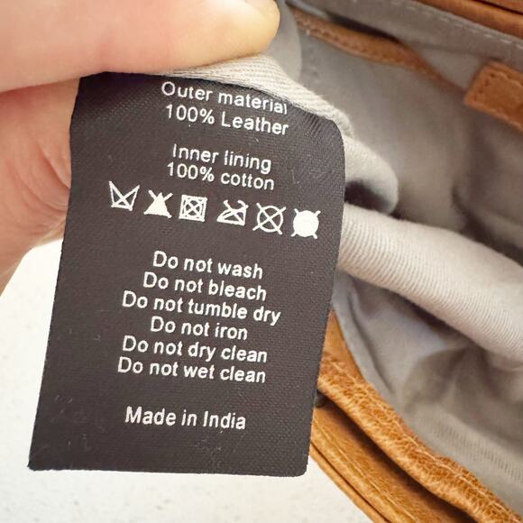 Day & Mood Genuine Leather Sting Backpack Brown - Picture 3 of 9